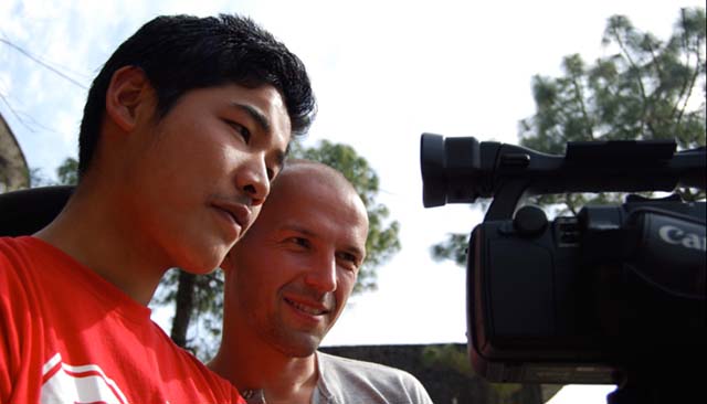 Filmmaker Namgyal Wangchuk Trichen Lhagyari and mentor Dirk Simon