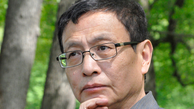 Preview the documentary on Yitang "Tom" Zhang. Photo credit: George Csicsery