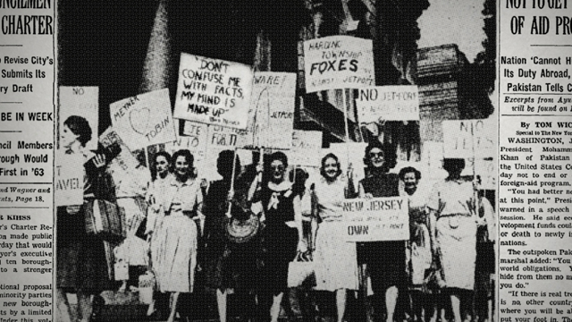 Protestors at the New Jersey State Capital in 1961